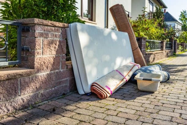 Best Commercial Junk Removal  in Petersburg, IL
